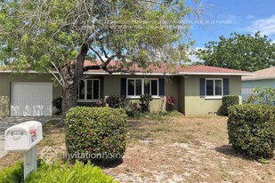 621 S Keystone Ave in Clearwater, FL - Building Photo