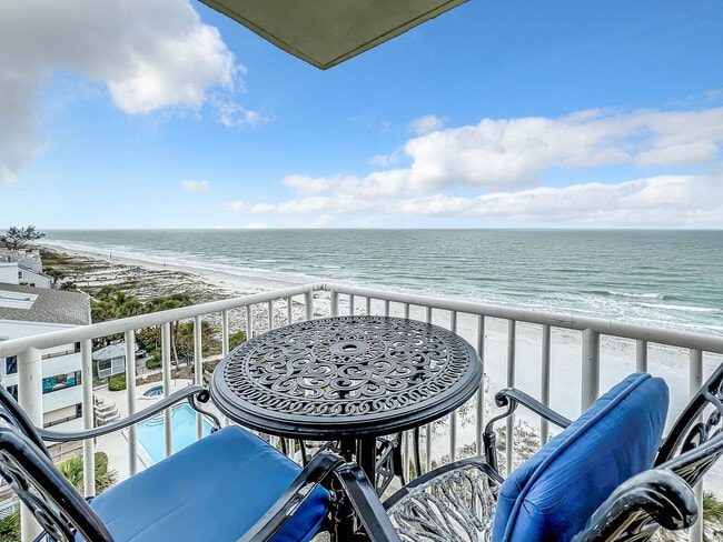 20000 Gulf Blvd in Indian Shores, FL - Building Photo - Building Photo