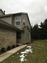 43963 Stoney Ln in Sterling Heights, MI - Building Photo - Building Photo