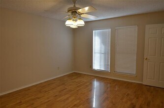 4523 Grey Dawn Dr in Arlington, TX - Building Photo - Building Photo