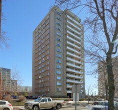 Westcliffe Arms in Edmonton, AB - Building Photo - Primary Photo