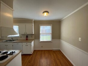3221 Polo Rd in Winston-Salem, NC - Building Photo - Building Photo