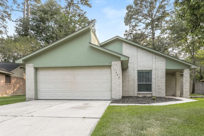 property at 17223 Chapel Pine St