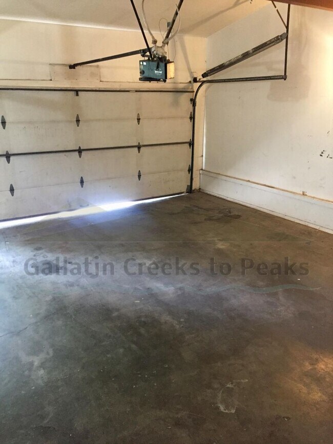 304 S 13th Ave in Bozeman, MT - Building Photo - Building Photo