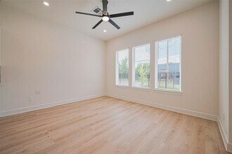 6521 Madrid St in Houston, TX - Building Photo - Building Photo