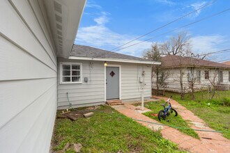 2505-2511 11th St in Galena Park, TX - Building Photo - Building Photo