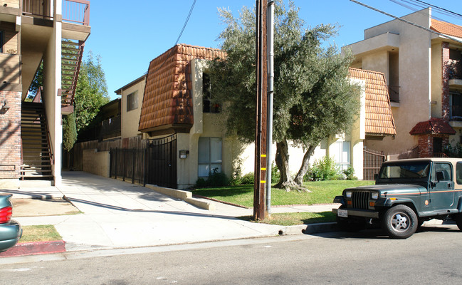 Olive St Apartments in Glendale, CA - Building Photo - Building Photo