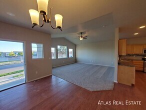 708 Finch Dr in Severance, CO - Building Photo - Building Photo