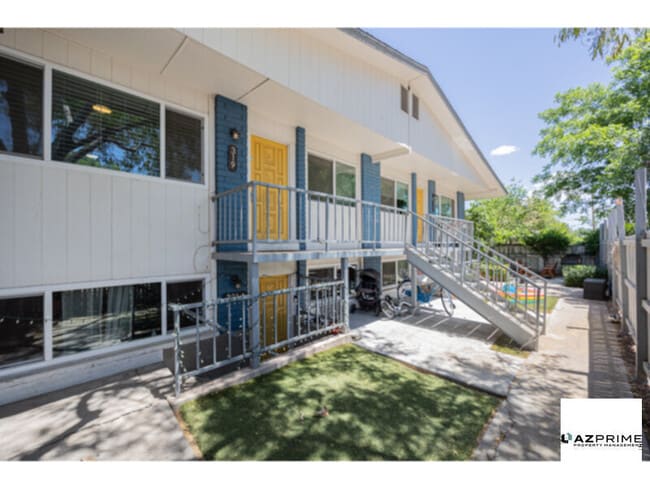 property at 319 S Pioneer
