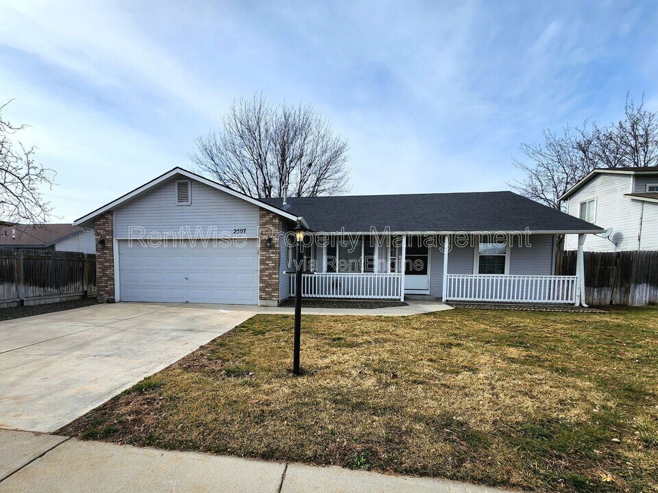 2507 N Laughridge Ave in Meridian, ID - Building Photo