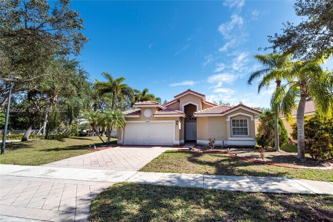 2260 NW 137th Ave in Sunrise, FL - Building Photo - Building Photo