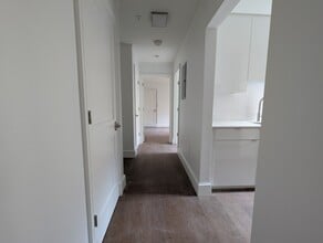 1642 Massachusetts Ave, Unit 1 in Cambridge, MA - Building Photo - Building Photo