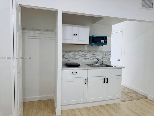 11510 SW 240th Terrace in Homestead, FL - Building Photo - Building Photo