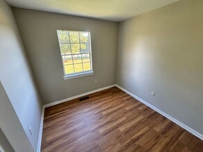 3250 Hunters Mill Cir in Richmond, VA - Building Photo - Building Photo