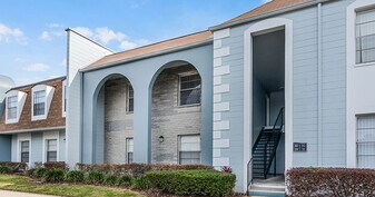 Fountain Square Apartments in Lakeland, FL - Building Photo