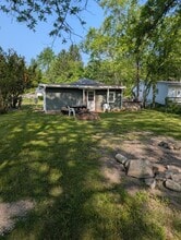 6141 Milton Ct in Coloma, MI - Building Photo - Building Photo