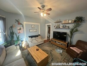 294 Highland Ave, Unit 2 in Somerville, MA - Building Photo - Building Photo