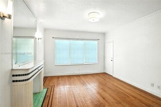 1573 Pennsylvania Ave in Miami Beach, FL - Building Photo - Building Photo