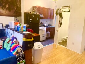 35 N Preston St, Unit 3 in Philadelphia, PA - Building Photo - Building Photo