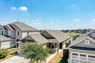 218 Danish Dr in Hutto, TX - Building Photo - Building Photo