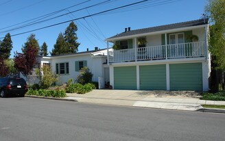 144 Victoria Rd in Burlingame, CA - Building Photo