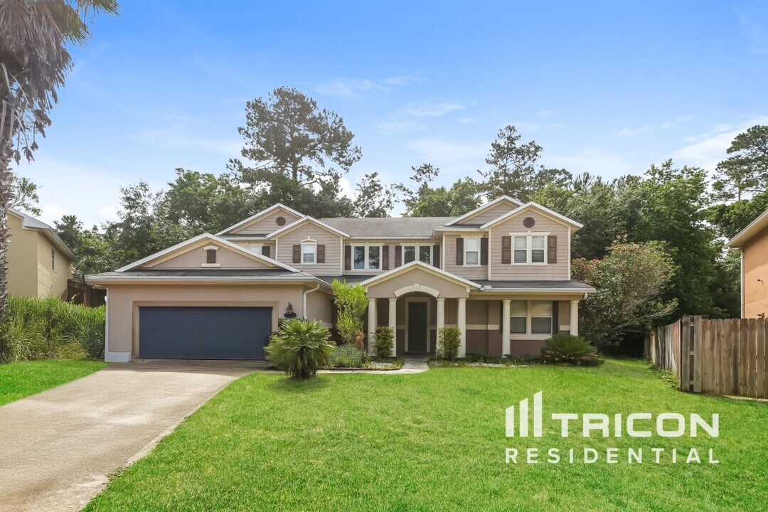 12331 Cardinal Creek Dr in Jacksonville, FL - Foto de edificio