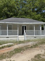 407 Colquitt St in Lagrange, GA - Building Photo