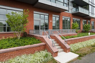 Muse Old Town in Alexandria, VA - Building Photo - Building Photo