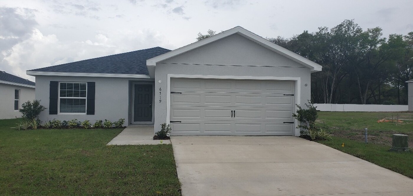 6719 Mossy Oak Ln in Lakeland, FL - Building Photo