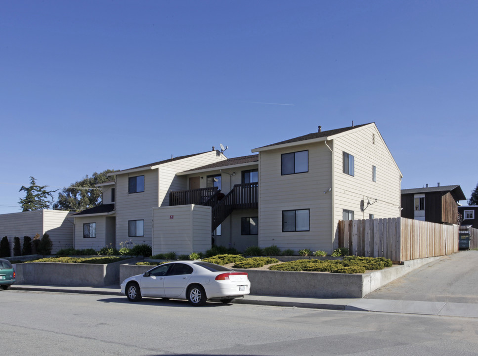 1620 San Lucas St in Seaside, CA - Building Photo