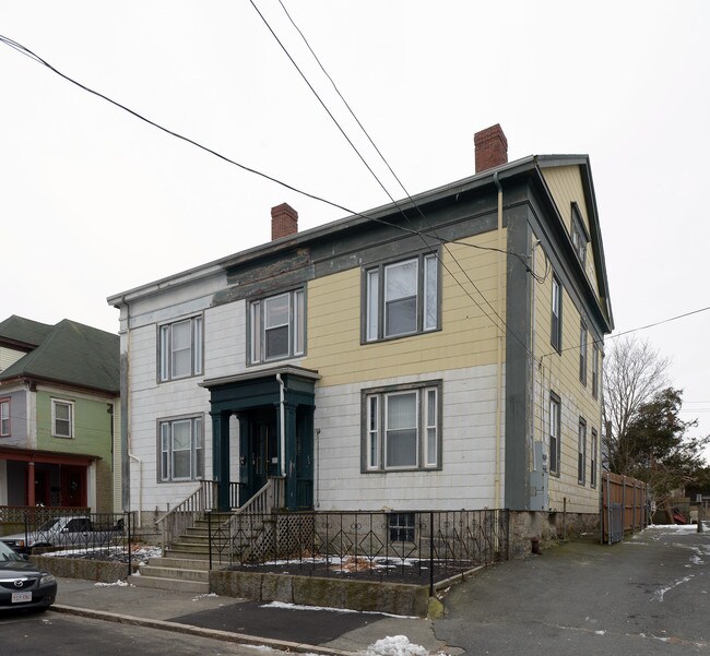 51 Bonney St in New Bedford, MA - Building Photo - Building Photo