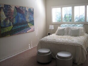 11920 Dorothy St in Los Angeles, CA - Building Photo - Building Photo