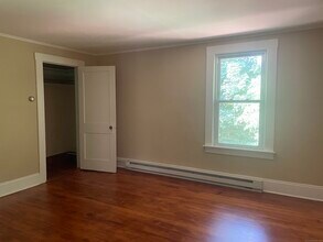 280 Hamilton Ave in Norwich, CT - Building Photo - Building Photo