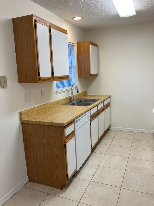 1210 6th Dr in Vero Beach, FL - Building Photo - Building Photo