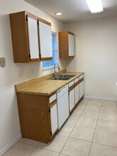1210 6th Dr in Vero Beach, FL - Building Photo - Building Photo
