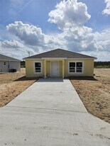 1209 Ramona Ave in Sebring, FL - Building Photo