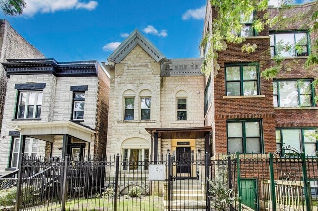 property at 4628 S Evans Ave