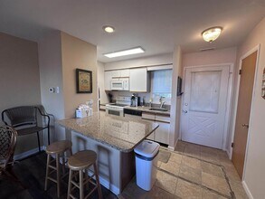 227 N 36th Ave, Unit AB in Longport, NJ - Building Photo - Building Photo