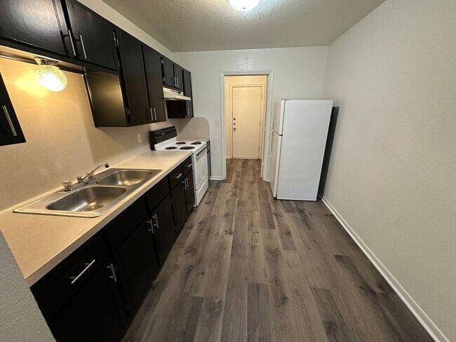 204 W Avenue F in Copperas Cove, TX - Building Photo - Building Photo