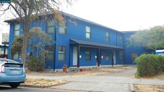 1325 Hopkins St in Berkeley, CA - Building Photo