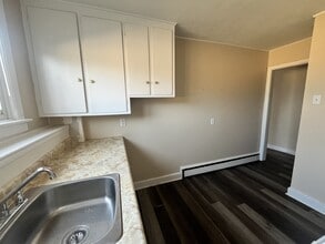 445 Covert St in Oromocto, NB - Building Photo - Building Photo