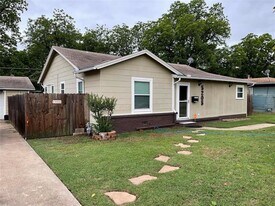 5205 Barbara Rd in River Oaks, TX - Building Photo