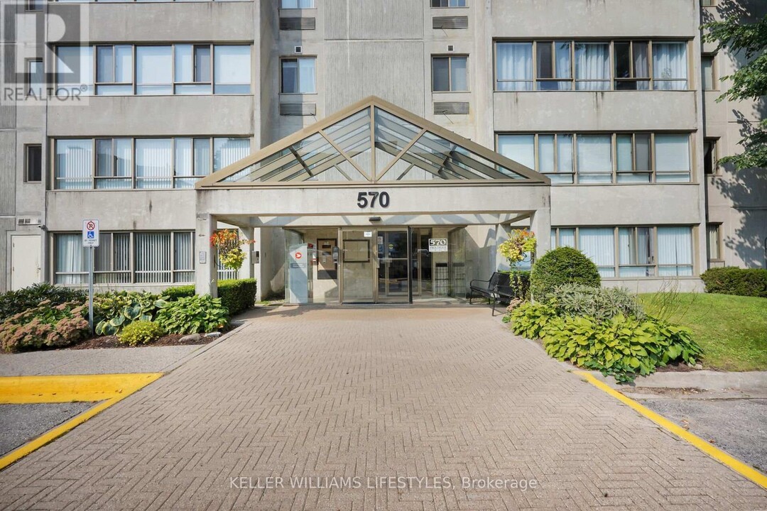 570-570 Proudfoot Ln in London, ON - Building Photo