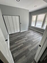 3320 W Polk St, Unit 3320 w Polk in Chicago, IL - Building Photo - Building Photo