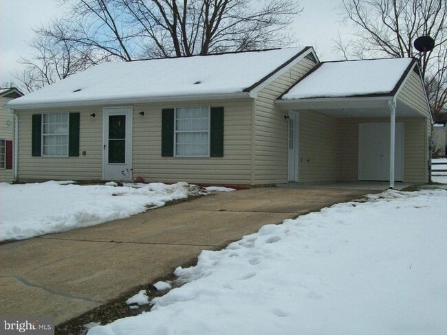 2409 York Ct in Waldorf, MD - Building Photo - Building Photo