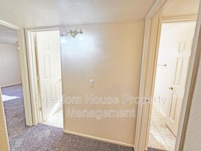2321 E Calvada Blvd in Pahrump, NV - Building Photo - Building Photo