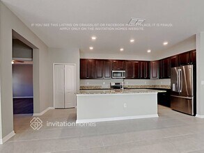 12449 Brick Cobblestone Dr in Riverview, FL - Foto de edificio - Building Photo