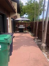 7114 SW 114th Pl in Miami, FL - Building Photo - Building Photo