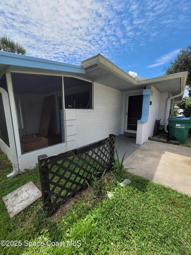 413 Del Monte Rd in Sebastian, FL - Building Photo - Building Photo