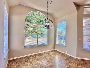 136 Mountain Laurel Way in Austin, TX - Building Photo - Building Photo
